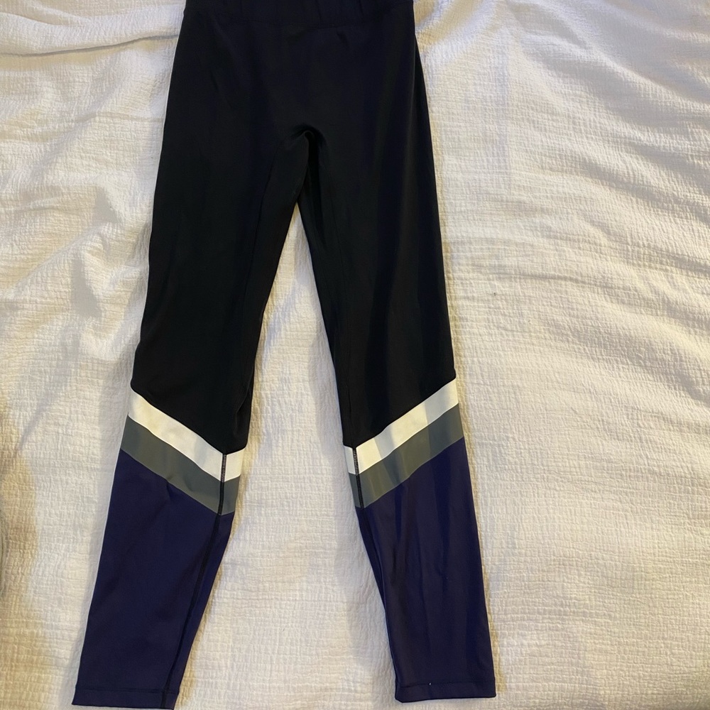 ALL ACCESS CENTER STAGE LEGGING